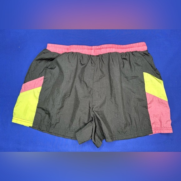 Ellesse shorts size Large - Picture 2 of 5